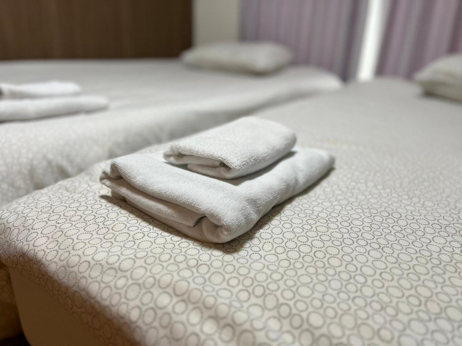 Appartement Kurarisu Hakata クラリス博多 à Fukuoka  Extérieur photo